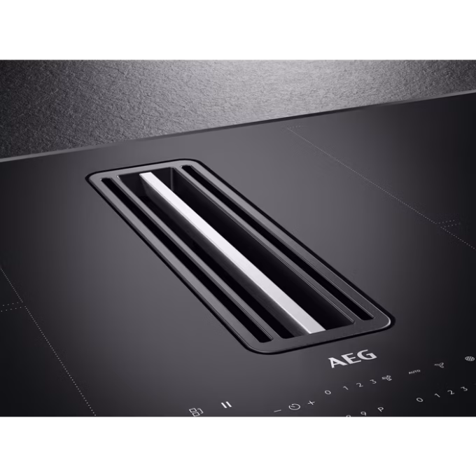 AEG CCE84779FB